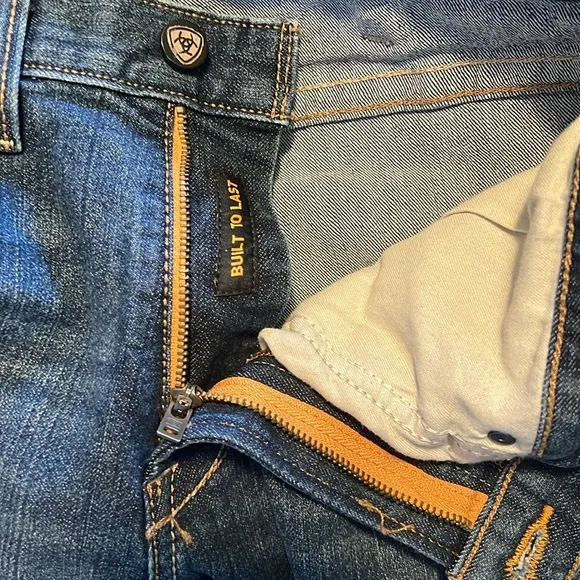 Ariat M5 Straight Leg Jeans Size 32x30