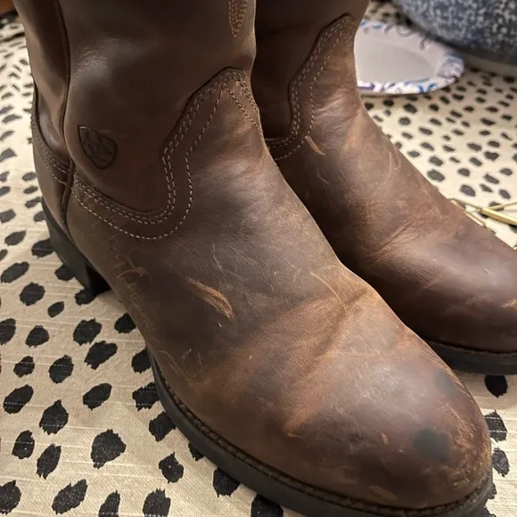 Ariat Men's Heritage Roper Distressed Brown Western Boots Size 7.5 EE