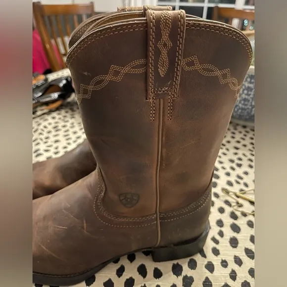 Ariat Men's Heritage Roper Distressed Brown Western Boots Size 7.5 EE