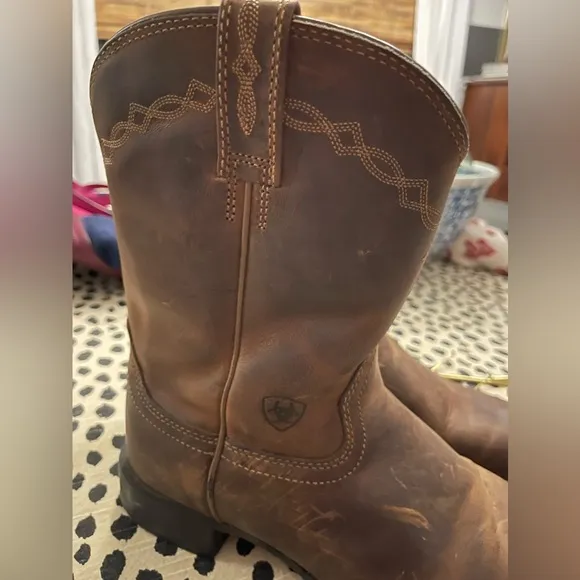 Ariat Men's Heritage Roper Distressed Brown Western Boots Size 7.5 EE