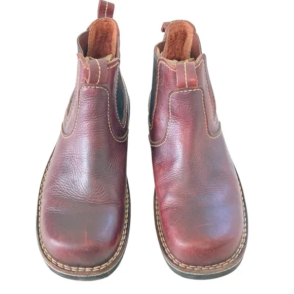 Ariat Spot Hog Brown Pull-On Casual Boots (Size 8D)