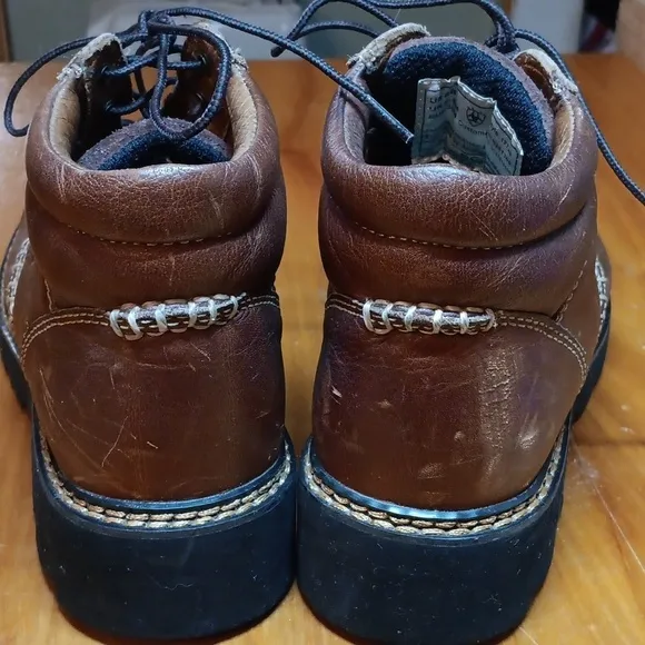 Ariat women's ankle boots size 8