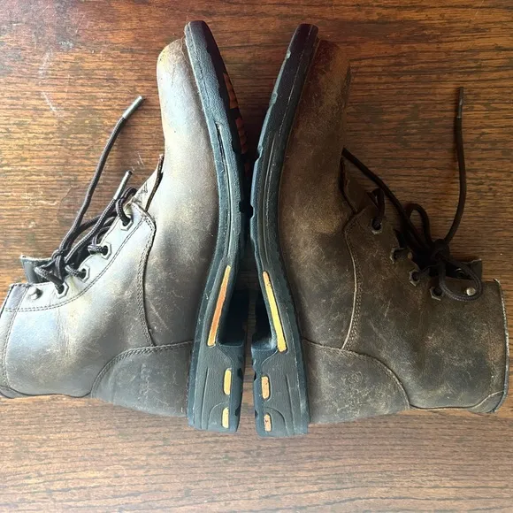 Ariat Work Hog Waterproof Leather Boots Boys Size 4