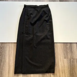 Armani Collezion Gray Maxj skirt 8 Zip Wool  Women’s Business casual Skirt