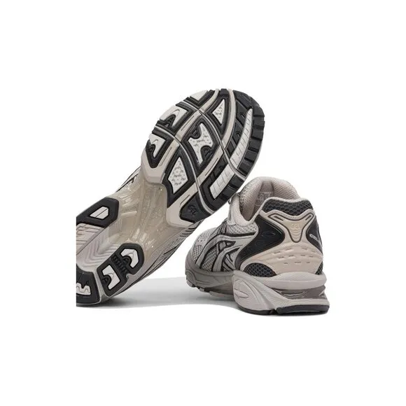Asics Sneakers &amp; Slip-on Size US 9