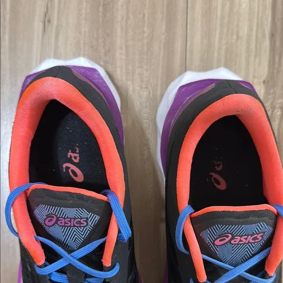 ASICS Women's Black Running Shoes size 10