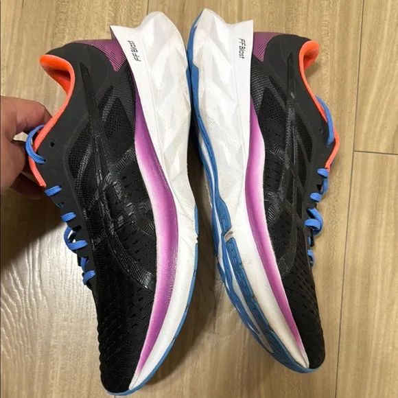 ASICS Women's Black Running Shoes size 10