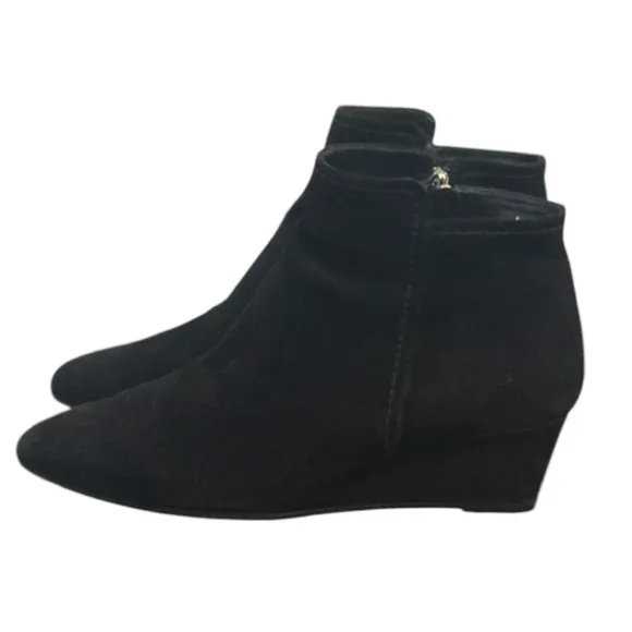 Authentic Tod’s designer black suede leather ankle wedge boots sz 11 Euro 41