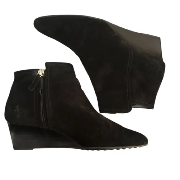 Authentic Tod’s designer black suede leather ankle wedge boots sz 11 Euro 41