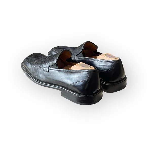 Avventura ᪣ Hand Crafted Quilted Detail Dress Shoe Loafers ᪣ Black Leather ᪣ 10M