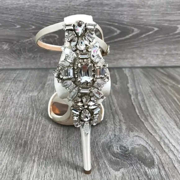 Badgley MischkaGalia Square Toe Crystal Jeweled Dress Sandals size 7