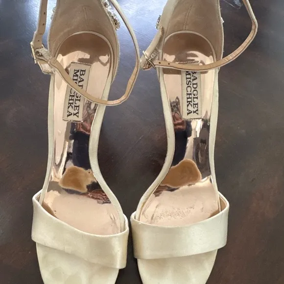 Badgley MischkaGalia Square Toe Crystal Jeweled Dress Sandals size 7