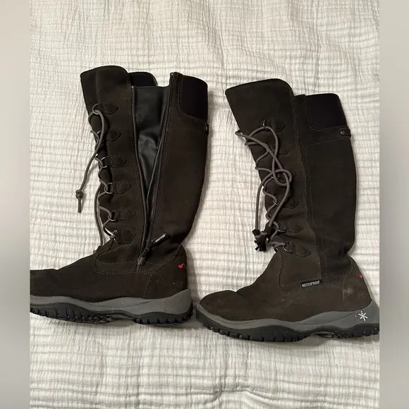 Baffin Madeline Tall Boots - Size 7