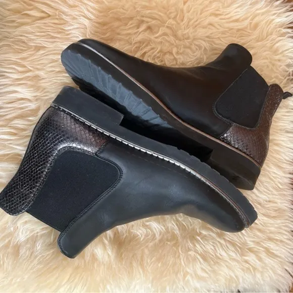 Baldinini Trend Black Ankle Boots Sz-38/8