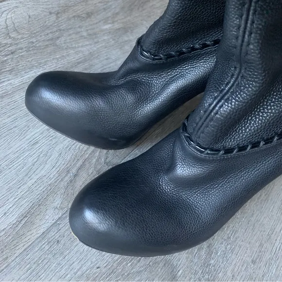 Bally Meraly Leather Tall Boots Wooden High Heels Red Lined Size 6.5 Italy Made