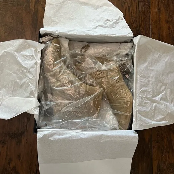 Banana Republic Lydia Suede Ankle Boots