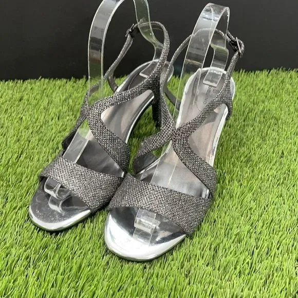 Bandolino Pewter Tamara Sandals