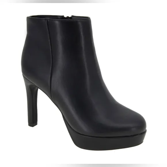 BCBGeneration Women's Jeanne Platform Bootie - Black, 9M &amp; 8.5M