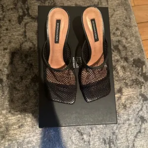 BCBGMAXAZRIAAnita Mesh Sandals