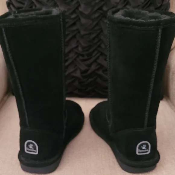 BEARPAW YOUTH EMMA BLACK TALL SUEDE SHEEPSKIN BOOTS