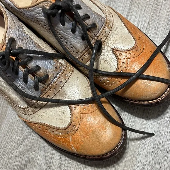 Bed Stu Lita women’s  Tan and Cream Oxford Shoes 7.5