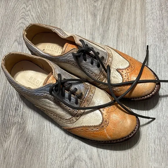 Bed Stu Lita women’s  Tan and Cream Oxford Shoes 7.5