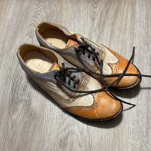 Bed Stu Lita women’s  Tan and Cream Oxford Shoes 7.5