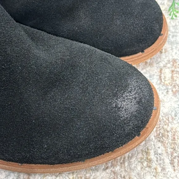 Beek ankle boots