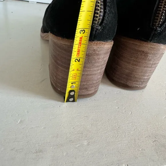 Beek black Eaglet ankle boots size 9.
