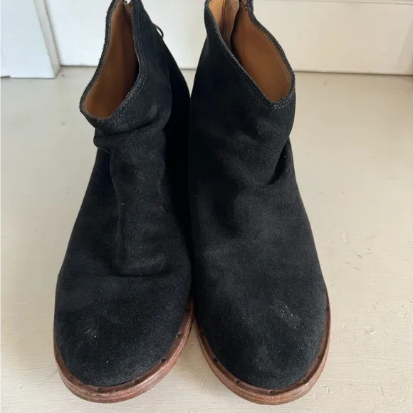 Beek black Eaglet ankle boots size 9.