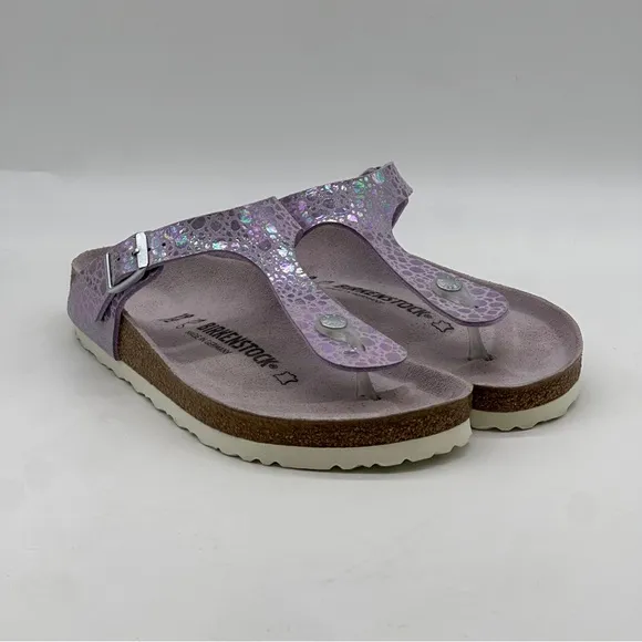Birkenstock Gizeh Sandals. Size 8