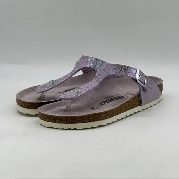 Birkenstock Gizeh Sandals. Size 8