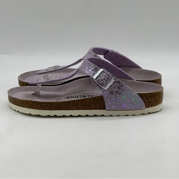 Birkenstock Gizeh Sandals. Size 8