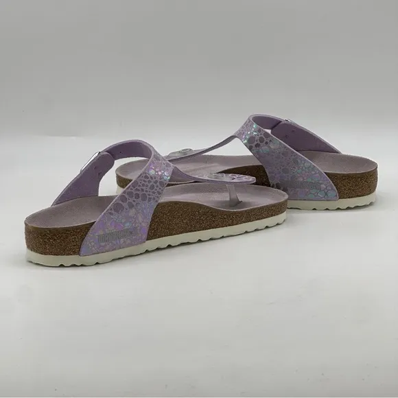 Birkenstock Gizeh Sandals. Size 8