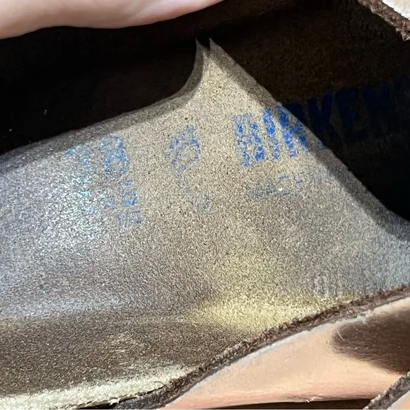 Birkenstock Gold Arizona Sandals