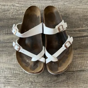 Birkenstock Mayari Birko-Flor Sandals Size W9/M7