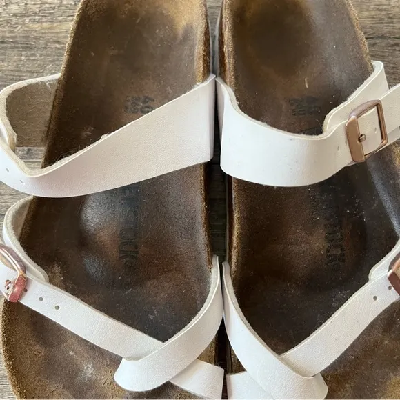 Birkenstock Mayari Birko-Flor Sandals Size W9/M7