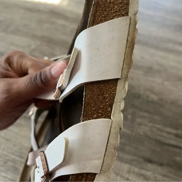 Birkenstock Mayari Birko-Flor Sandals Size W9/M7