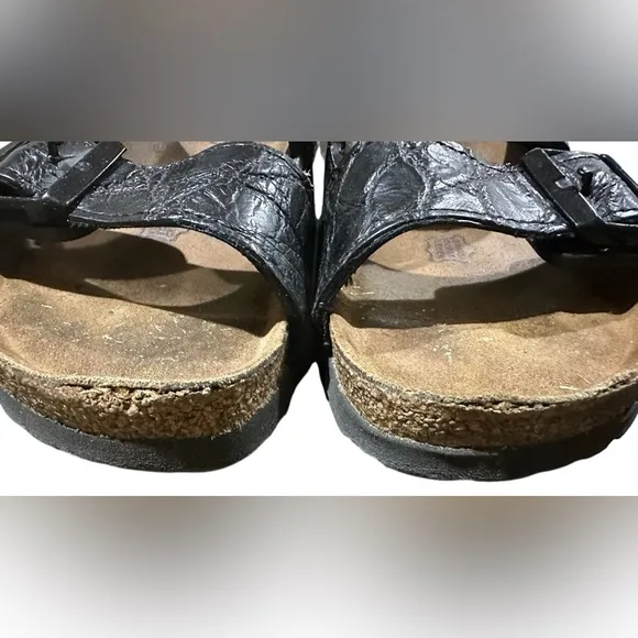 Birkenstock size 38 Arizona Big Buckle Black Gator SandalsB10