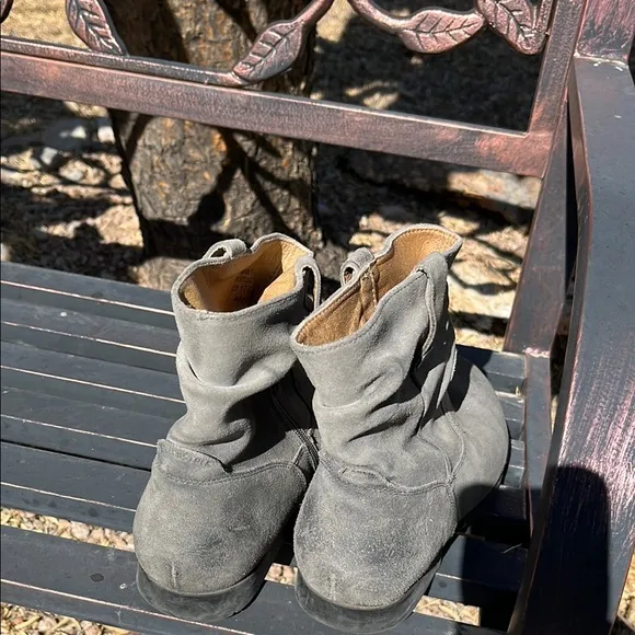 Birkenstock Slouch Gray Ankle Boots Size 40