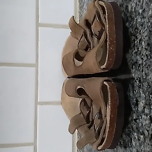 Birkenstock Tula Tan Double Buckle Sandals. Size 36.5
