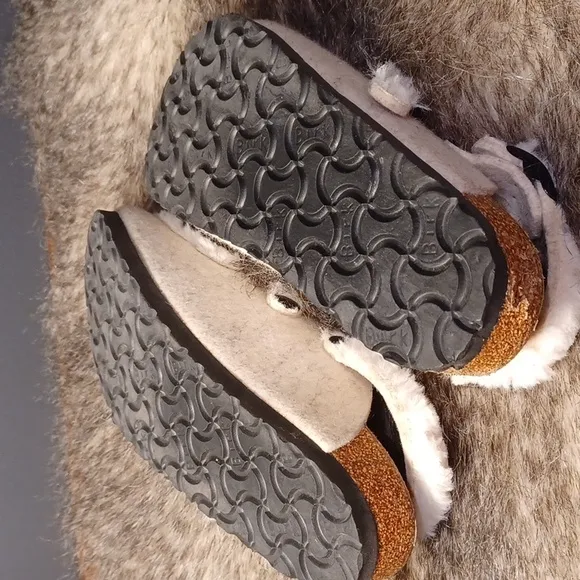 BIRKIS Kay felt animal clogs
