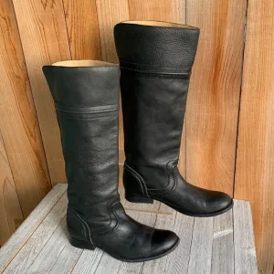 Black tall boot Frye Melissa trapunto