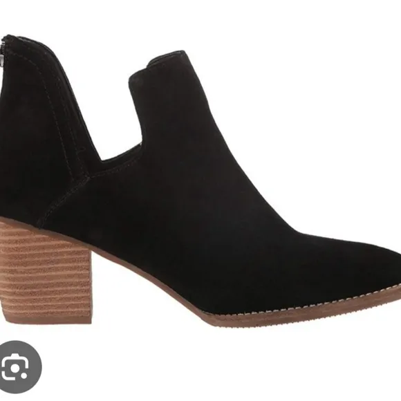 Blondo Neda Ankle Boots New