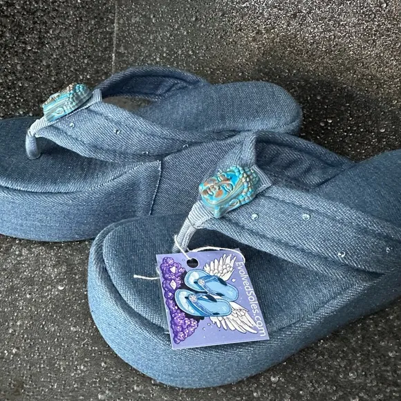 BNWT denim jean platform wedge rainbow jasper crystal buddha shoes size 5.5-6