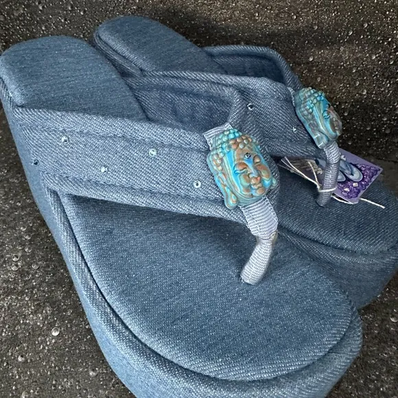BNWT denim jean platform wedge rainbow jasper crystal buddha shoes size 5.5-6