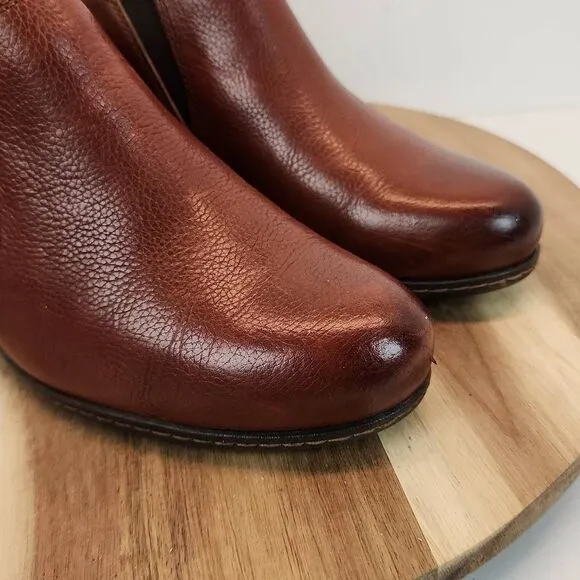 B.O.C. Born Concept Brown Pebble Leather Ankle Comfort Booties Wmns 9.5