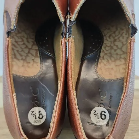 B.O.C. Born Concept Brown Pebble Leather Ankle Comfort Booties Wmns 9.5