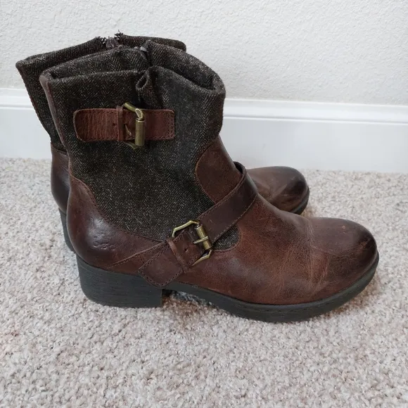 B.O.C  Leather and Fabric Upper Distressed Buckle Ankle Boots Size 9M