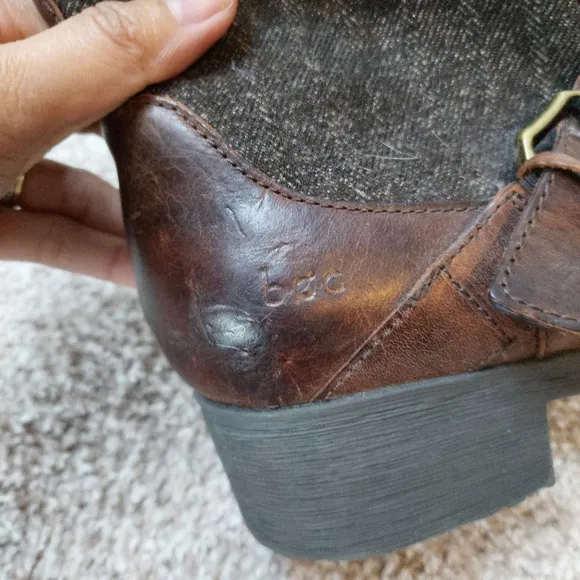 B.O.C  Leather and Fabric Upper Distressed Buckle Ankle Boots Size 9M